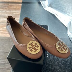 Tory Burch Minnie Flat size 9